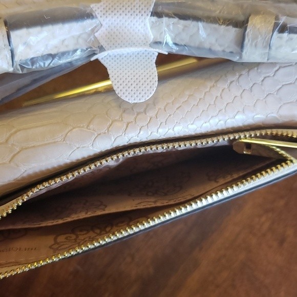 NWT Enzo Angiolini faux snake skin crossbody wallet vegan snake skin - Picture 5 of 9